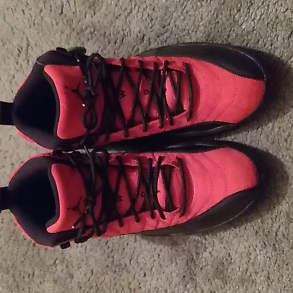 Jordan retro 12s - Picture 2 of 4